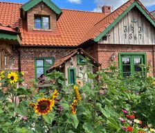 Poland Warmia-Masuria Braniewo vacation rental compare prices direct by owner 28901331