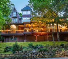 United States Arkansas Eureka Springs vacation rental compare prices direct by owner 12749773