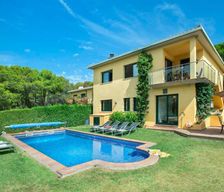 Spain Catalonia Tamariu vacation rental compare prices direct by owner 28437786