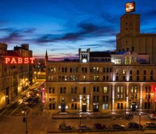 United States Wisconsin Milwaukee vacation rental compare prices direct by owner 13646152