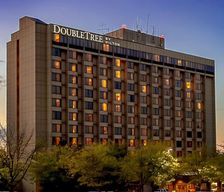 United States Missouri Chesterfield vacation rental compare prices direct by owner 12823573