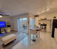 United States Texas Houston vacation rental compare prices direct by owner 15284807