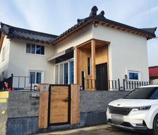 South Korea  Donghae vacation rental compare prices direct by owner 35461485
