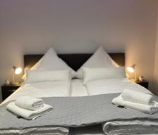 Germany Rhineland-Palatinate Neuburg an der Donau vacation rental compare prices direct by owner 29006548