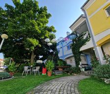 Hungary  Mosonmagyaróvár vacation rental compare prices direct by owner 28416627