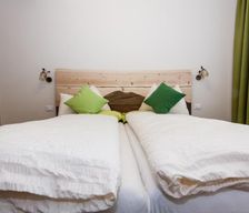 Italy Trentino Alto Adige Cles vacation rental compare prices direct by owner 13762838