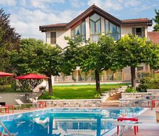 Italy Lombardy San Felice del Benaco vacation rental compare prices direct by owner 15444060