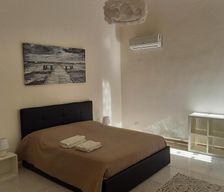 Italy Apulia Triggiano vacation rental compare prices direct by owner 28123262