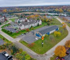 United States Illinois Rockford vacation rental compare prices direct by owner 12807392