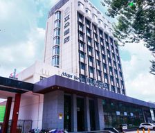 China Hebei Qinhuangdao vacation rental compare prices direct by owner 35331893