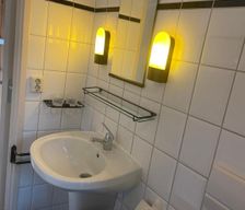 Netherlands Friesland Makkum vacation rental compare prices direct by owner 35383636