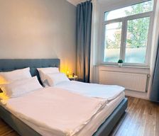 Germany North Rhine-Westphalia Krefeld vacation rental compare prices direct by owner 32748064