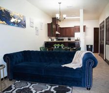 United States Texas Edinburg vacation rental compare prices direct by owner 33052173