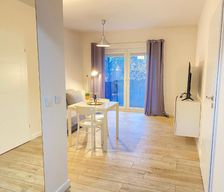 Poland Lower Silesia Wrocław vacation rental compare prices direct by owner 33039312