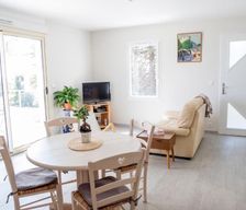 France Provence-Alpes-Côte-D’Azur Saint-Saturnin-Lès-Apt vacation rental compare prices direct by owner 4663695