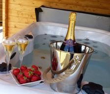 France Rhône-Alps Roanne vacation rental compare prices direct by owner 35318737
