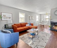 United States Iowa Clive vacation rental compare prices direct by owner 33003254