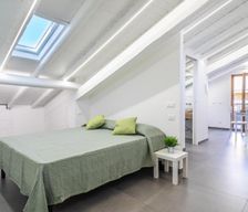 Italy Sicily Zafferana Etnea vacation rental compare prices direct by owner 33487866