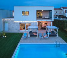 Croatia Istria Bužinija (novigrad) vacation rental compare prices direct by owner 16027693