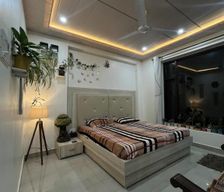 India Jammu & Kashmir Banikhet vacation rental compare prices direct by owner 29172208