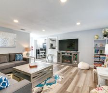 United States Texas Galveston vacation rental compare prices direct by owner 35408677