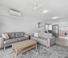 Australia Queensland Kawana Waters vacation rental compare prices direct by owner 28265540