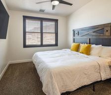 United States  Moab vacation rental compare prices direct by owner 15546146