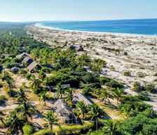 Mozambique  Morrumbene vacation rental compare prices direct by owner 14624688