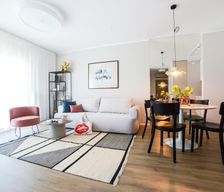 Poland Mazowieckie Warszawa vacation rental compare prices direct by owner 33123638