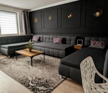 Germany North Rhine-Westphalia Düsseldorf vacation rental compare prices direct by owner 10727500