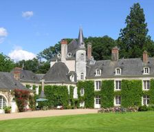 France  La Jaille-Yvon vacation rental compare prices direct by owner 12991460