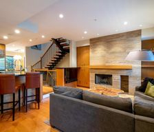 Canada British Columbia Whistler vacation rental compare prices direct by owner 24950601