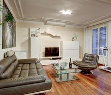 France France Paris 11 Popincourt vacation rental compare prices direct by owner 33464544