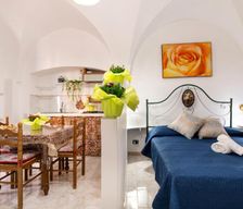 Italy Apulia Ceglie Messapica vacation rental compare prices direct by owner 33489511