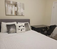 Canada Ontario Niagara-on-the-Lake vacation rental compare prices direct by owner 36844357