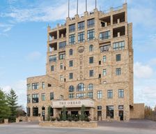 United States Kansas Lawrence vacation rental compare prices direct by owner 34992552