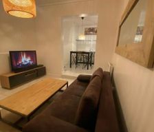 France Seine-Saint-Denis Bagnolet vacation rental compare prices direct by owner 33461246