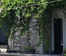 France Rhône-Alps Orgnac-l'Aven vacation rental compare prices direct by owner 33482820
