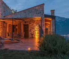 Italy  Limone sul Garda vacation rental compare prices direct by owner 33697241