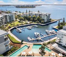 Australia Queensland Gold Coast vacation rental compare prices direct by owner 13751381