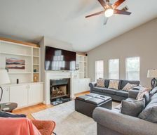 United States Texas Houston vacation rental compare prices direct by owner 27808079