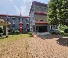 India Tripura Melāghar vacation rental compare prices direct by owner 35210367