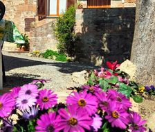 Italy  Chiusi vacation rental compare prices direct by owner 26992254