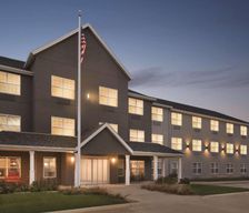 United States Iowa Cedar Falls vacation rental compare prices direct by owner 11916317