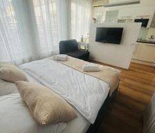 Slovakia Bratislavský kraj Bratislava vacation rental compare prices direct by owner 33677506