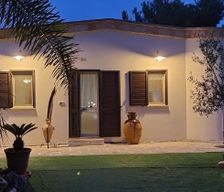 Italy Puglia Marina di Pescoluse vacation rental compare prices direct by owner 4839933