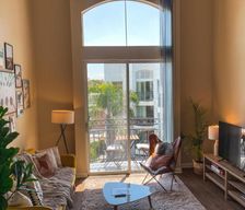 United States California Los Angeles vacation rental compare prices direct by owner 35194678