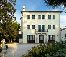 Italy  Preganziol vacation rental compare prices direct by owner 14175680