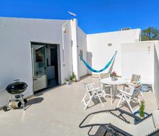 Italy Sicily Punta Braccetto vacation rental compare prices direct by owner 35264079