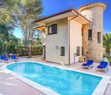 Spain Girona Tamariu vacation rental compare prices direct by owner 6752675
